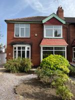Victorian Gem 3-Bedroom Bliss - B&B
