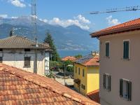 Villa PERLA ROSSA a due passi dal lago - B&B Pianello del Lario