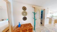 Strandwohnung Taghazout mit Meerblick, Terrasse, Garten & Pool 2 Min zum Surfspot - Chambres d'hôtes Taghazout