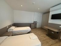 Tweepersoonskamer met 1 of 2 Bedden en Eigen Badkamer