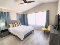 Pool House Newly Remodeled 3bed 3bath Near DT Summerlin and Red Rock - Ferienwohnung