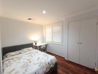 Peaceful Room in Modern Baulkham Hills Home - BH3 - B&B Baulkham Hills
