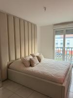 Superbe Appartement - Near Paris - Bed and Breakfast