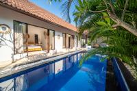 Free pick-up Balinese style tropical private pool villa with 2 bedrooms - B&B