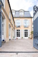 Le Henri II - logements d'exceptions entièrement autonomes - B&B Le Mans