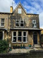 Stylish & Cosy 2-Bed Apartment in Vibrant Oakwood! - Chambres d’hôtes