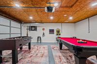Hilltop Escape Serene Cabin Dog-friendly near Gatlinburg - B&B