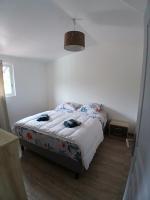 Appartamento con 3 Camere da Letto e Vista Montagna