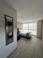 Modernidad y Conveniencia en Corferias - B&B
