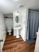 Capitol Hill Studio near Capitol with Free Parking - Chambres d'hôtes Washington