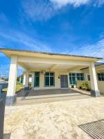 Dramayu Homestay - Ferienwohnung