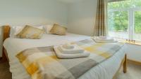 Beach Breeze Cottage - 3 Bed - B&B