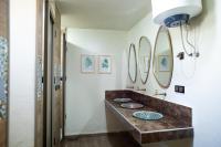 Dreibettzimmer mit Gemeinschaftsbad