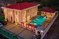 Luxurious- 6BHK Harmony Villa by 23 Villa Stay - B&B