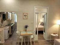 Cozy Apartment Near The station - B&B