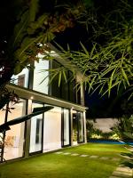 Villa Noeul Seminyak - Fast Wifi And Private Pool - Chambres d’hôtes Seminyak