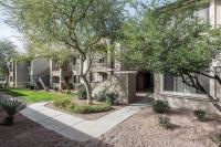 Modern 2-BR Condo North Scottsdale - Bed and Breakfast