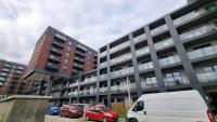 #Madalińskiego57 - city center, new bulding, 2 bedrooms, 2x double beds and a fold-out sofa, separate kitchen, AC, balcony, free underground parking, self check in 24h, internet, Netflix, coffee machine, washing machine,1km to the railway, for non-smokers - Ferienwohnung Wroclaw