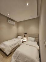 شقه2 فاخره ثلاث غرف نوم بالامكان توسعتها ل اربع غرف نوم - Chambres d'hôtes Riyad