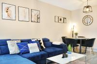 Trendy 2BR Aylesbury Home, Sleeps 4, Parking, Work, Leisure, Friendly - B&B Aylesbury