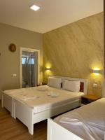 Habitación Triple con balcón