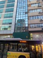 Stay Comfort Home, 110 m2 Home at City Center, Metro in 10 seconds, 1 living room and 1 bedroom - B&B