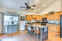 12 Mi to Flagstaff Pet-Friendly Home with Sunroom! - B&B Bellemont