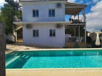 Deluxe Suite with Sea View