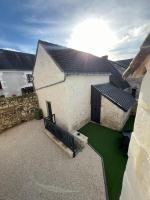 Charmante maison de bourg cosy accès wifi - B&B Sepmes