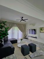 Homestay Shah Alam Seksyen 13 SaraMaya Homestay,near UITM,MSU,Stadium, Politeknik,Giant, Aeon Mall - B&B Shah Alam