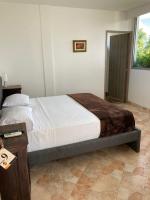 Doppelzimmer mit Poolblick