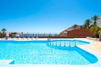 Seaviews Garden Holiday with Palms in Sand Club SC171 - B&B