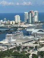 Glamorous Gale Miami Ocean View Balcony Resort & Spa - B&B Miami