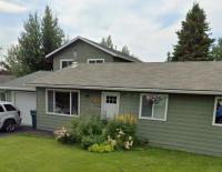 Cozy City Stay, 3bdrm near Airport - B&B