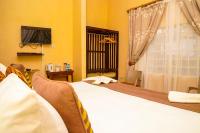 Deluxe Zimmer mit Kingsize-Bett