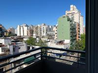 Excelente dto nuevo Almagro 2 ambientes a 100 mts del hospital Italia Ubicado en calle tranquila Hasta 4 personas - B&B Buenos Aires