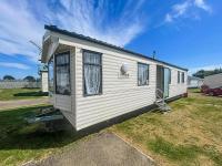 Homely 8 Berth Caravan At Highfield Grange In Essex Ref 26445Ba - B&B