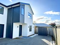 Cosy Modern Home - New Build in Christchurch - Ferienwohnung