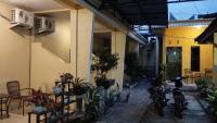 Amalia Guest House Banyuwangi - B&B Ketapang