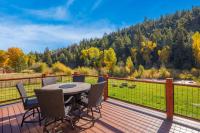 Mountain Shadow Retreat in South Fork - B&B South Fork