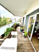 Appartement cosy - balcon - parking gratuit - 10min centre ville - B&B Cenon