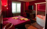 Luxusní pokoj s vířivou vanou - Bed and Breakfast