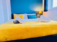 Cozy 2bedroom house with 4bed with parking - Chambres d’hôtes
