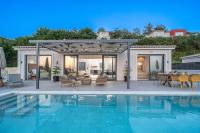 Luxury Villa Gjovana's 2 - B&B Svoronáta