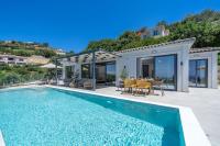 Luxury Villa Gjovana's 2 - B&B Svoronáta