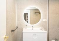Ronda Suites 193 junto a hospitales y cerca centro con Parking Gratis - B&B Granada