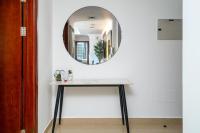 Moderne 1BR with a lovely marina view - Ferienwohnung