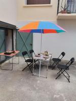 Petite maison de village charmante et authentique - B&B Aniane