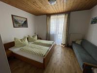 Double or Twin Room with Shower