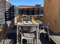 MAB1 - Apartamento a pie de calle con terraza privada - B&B Barcellona